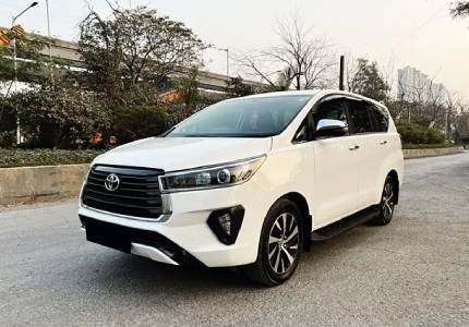 Innova Crysta