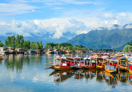 Amritsar–Srinagar: Dal Lake, Gulmarg & Kashmir Tour