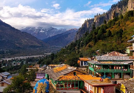 Amritsar to Manali: Kullu, Solang & Himalayan Adventure