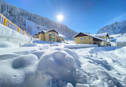 Chandigarh to Srinagar Grand Tour