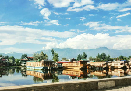 Chandigarh to Gulmarg & Pahalgam: Kashmir Journey