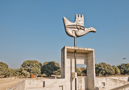 Chandigarh Taxi Service